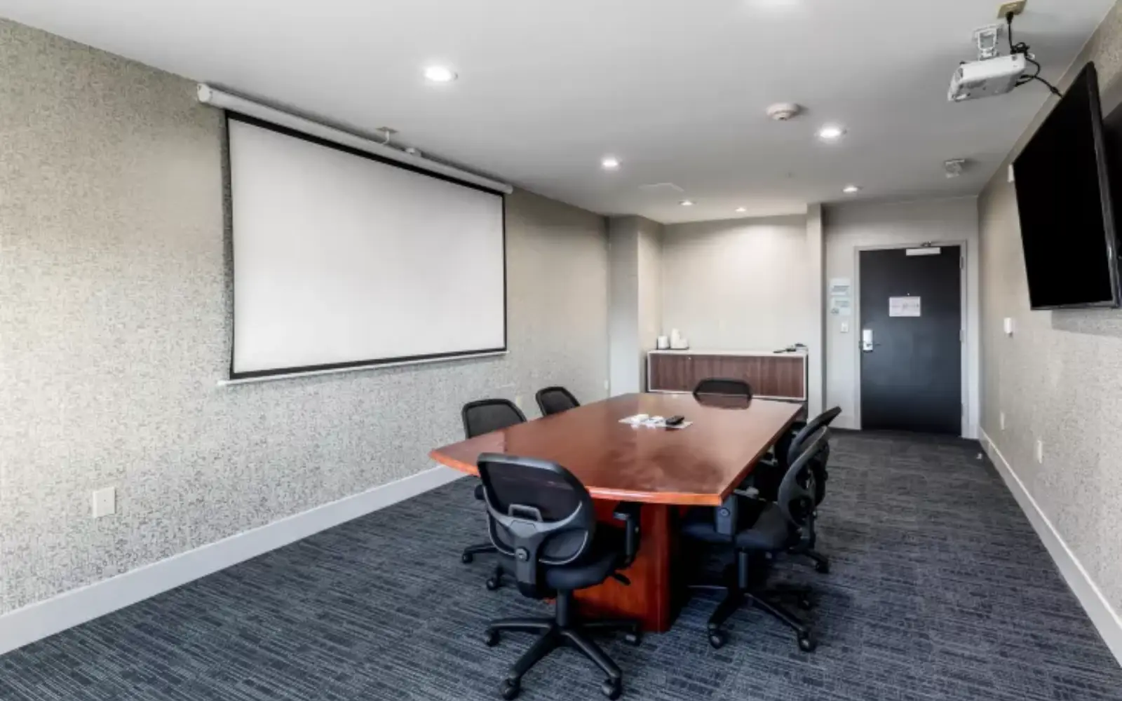 Meeting Room - Holiday Inn Express Jersey City NJ